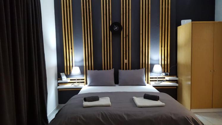 Apartment In The Heart Of The City 5 Лариса Екстериор снимка