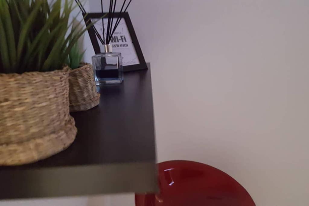 Apartment In The Heart Of The City 5 Лариса Екстериор снимка